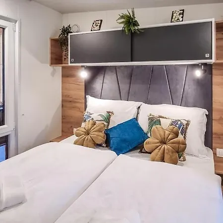 With Parking Space Biograd Na Moru, Biograd - 25131 Apartament Biograd Na Moru